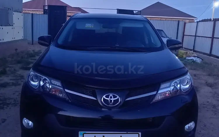 Toyota RAV4 2014 года за 9 200 000 тг. в Актобе