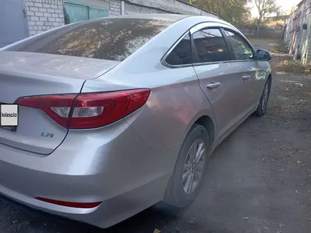 Hyundai Sonata 2015 года за 6 500 000 тг. в Семей – фото 3