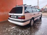 Volkswagen Passat 1992 годаүшін1 400 000 тг. в Уральск – фото 2