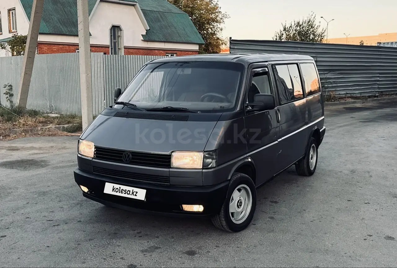 Volkswagen Caravelle, 1993