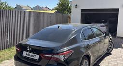 Toyota Camry 2018 года за 11 500 000 тг. в Уральск – фото 4