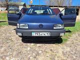 Volkswagen Passat 1993 годаүшін1 520 000 тг. в Казыгурт