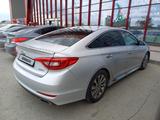 Hyundai Sonata 2015 годаүшін7 000 000 тг. в Актобе – фото 2