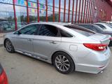 Hyundai Sonata 2015 года за 7 000 000 тг. в Актобе – фото 3