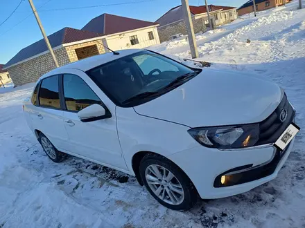 ВАЗ (Lada) Granta 2022 года за 5 100 000 тг. в Актобе – фото 4