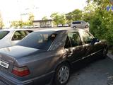 Mercedes-Benz E 220 1994 года за 2 000 000 тг. в Кентау – фото 3