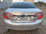 Toyota Camry 2012 годаүшін8 100 000 тг. в Уральск – фото 2