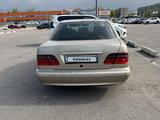 Mercedes-Benz E 320 1999 года за 3 850 000 тг. в Алматы – фото 5