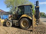 Caterpillar  428F2 2017 года за 33 000 000 тг. в Уральск – фото 2