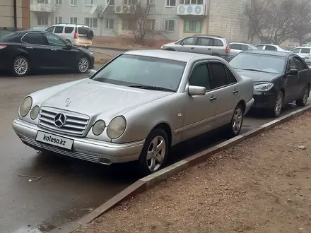 Mercedes-Benz E 230 1996 года за 2 000 000 тг. в Сатпаев – фото 10