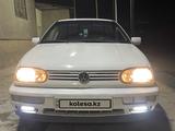 Volkswagen Golf 1995 года за 1 800 000 тг. в Шымкент