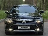 Toyota Camry 2017 годаүшін12 850 000 тг. в Алматы – фото 2