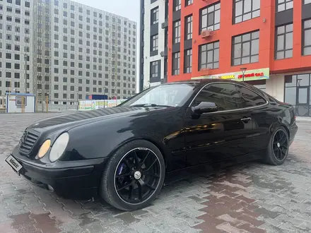 Mercedes-Benz CLK 320 1999 года за 3 300 000 тг. в Актау – фото 15