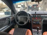 Mercedes-Benz E 320 1997 года за 2 100 000 тг. в Талдыкорган – фото 5