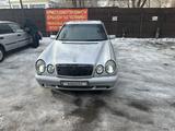 Mercedes-Benz E 320 1997 года за 2 100 000 тг. в Талдыкорган