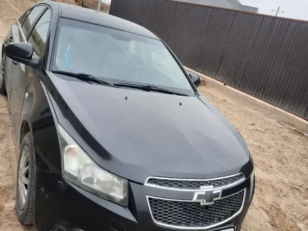 Chevrolet Cruze 2010 года за 2 900 000 тг. в Кызылорда – фото 2