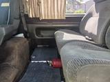 Toyota Hiace 1995 годаүшін3 300 000 тг. в Усть-Каменогорск – фото 5