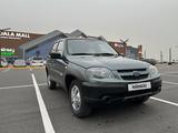 Chevrolet Niva 2015 годаүшін3 250 000 тг. в Шымкент