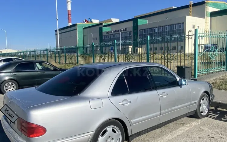 Mercedes-Benz E 280 1996 года за 2 000 000 тг. в Кызылорда