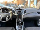 Hyundai Elantra 2015 года за 6 800 000 тг. в Шымкент – фото 3