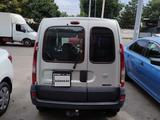 Renault Kangoo 2004 годаүшін2 900 000 тг. в Алматы