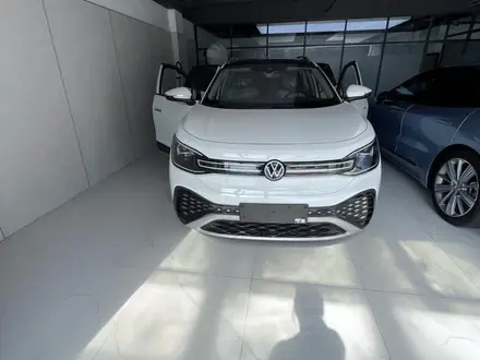 Volkswagen ID.6 2022 года за 12 400 000 тг. в Алматы – фото 3