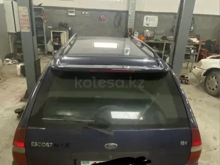 Ford Escort 1997 года за 750 000 тг. в Караганда – фото 4