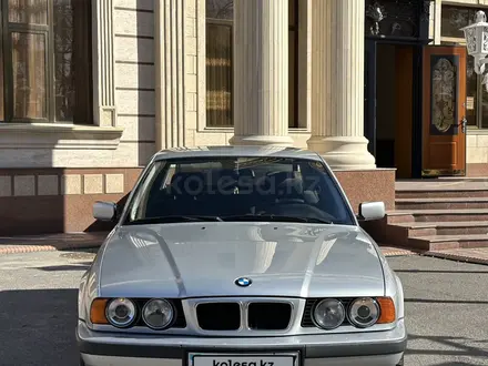 BMW 525 1995 года за 3 200 000 тг. в Шымкент