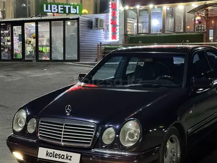 Mercedes-Benz E 280 1997 года за 3 000 000 тг. в Алматы – фото 11