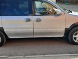 Kia Carnival 2003 годаүшін3 500 000 тг. в Караганда – фото 5