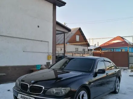 BMW 750 2006 года за 6 500 000 тг. в Алматы