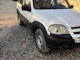 Chevrolet Niva 2014 года за 2 500 000 тг. в Актау – фото 4