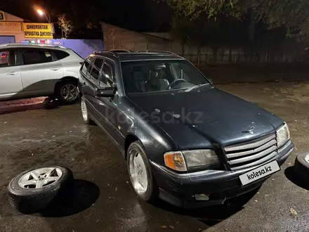 Mercedes-Benz C 230 1996 года за 2 000 000 тг. в Алматы – фото 7