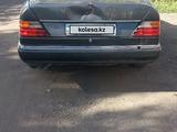 Mercedes-Benz E 300 1992 годаfor1 550 000 тг. в Караганда – фото 5