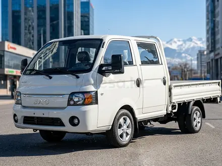 JAC  N35 бортовой double cab двойная кабина 2026 года за 11 100 000 тг. в Актобе
