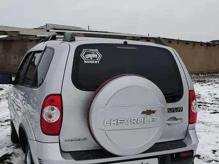 Chevrolet Niva 2012 года за 3 500 000 тг. в Атырау – фото 6