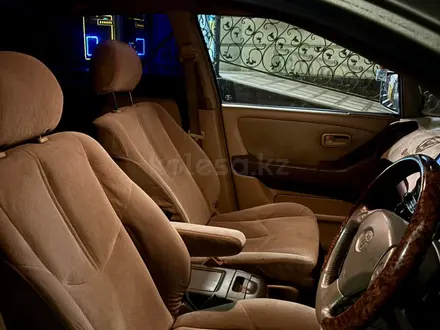 Toyota Harrier 1998 года за 3 900 000 тг. в Алматы – фото 9
