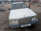 Mercedes-Benz E 230 1988 годаүшін730 000 тг. в Балхаш – фото 2