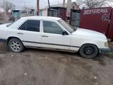 Mercedes-Benz E 230 1988 годаүшін730 000 тг. в Балхаш – фото 3