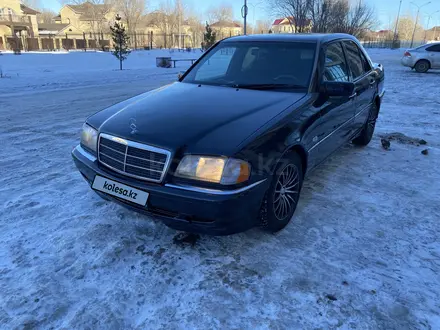 Mercedes-Benz C 220 1997 года за 2 200 000 тг. в Караганда