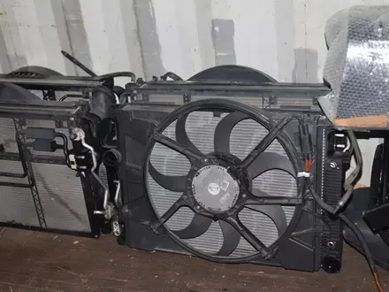 Радиатор на Мерседес ML350 W164 за 3 000 тг. в Алматы – фото 11