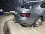 Skoda Superb 2017 года за 12 500 000 тг. в Актобе – фото 5