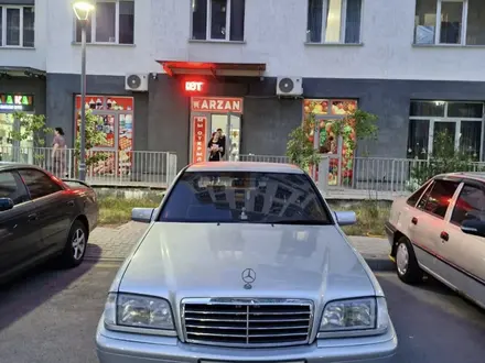Mercedes-Benz C 200 1998 года за 2 790 000 тг. в Алматы – фото 5