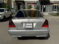 Mercedes-Benz C 200 1998 года за 2 790 000 тг. в Алматы – фото 20
