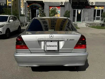 Mercedes-Benz C 200 1998 года за 2 790 000 тг. в Алматы – фото 20