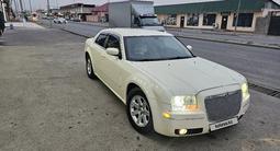 Chrysler 300C 2007 года за 5 000 000 тг. в Шымкент – фото 2