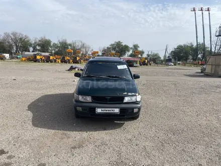 Mitsubishi Space Runner 1994 года за 1 000 000 тг. в Алматы – фото 3
