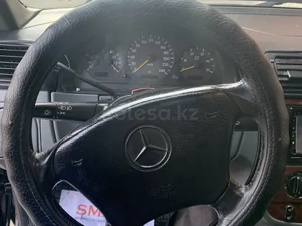 Mercedes-Benz ML 320 1998 года за 3 700 000 тг. в Отеген-Батыр – фото 12