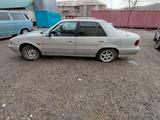 Hyundai Sonata 1992 годаүшін600 000 тг. в Усть-Каменогорск – фото 2