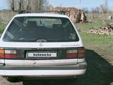 Volkswagen Passat 1993 года за 1 200 000 тг. в Алматы – фото 2